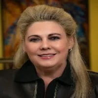Tammy Cohen, Founder & Chief Visionary Officer, InfoMart seen with golden brown color hair style